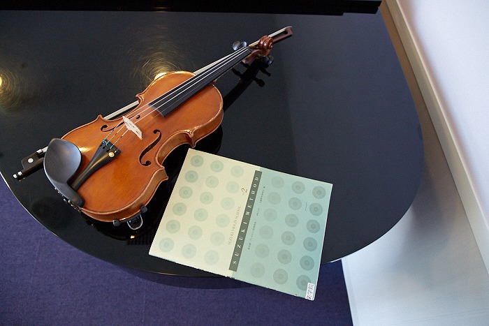 東京音楽学院では30種以上の楽器から自分の「やりたい！」をセレクト