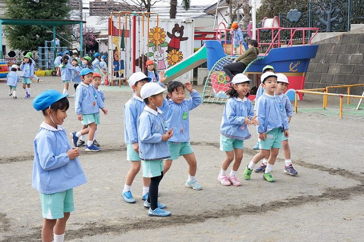 横浜市都筑区 すぎの森幼稚園 制服・体操服一式-