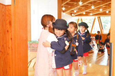 都田幼稚園の先生と園児の様子