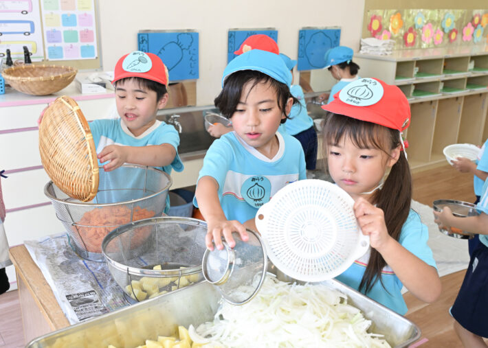 多摩区にある菅幼稚園のお泊り保育の様子