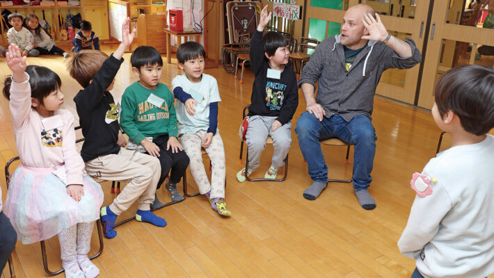 東京都町田市にある町田こばと幼稚園。IB教育の授業の様子