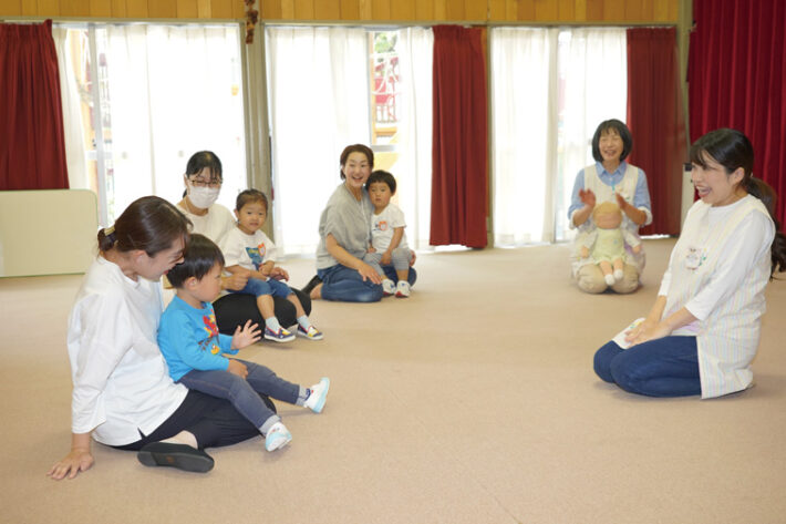 梅が丘天使幼稚園の未就園児クラスの様子