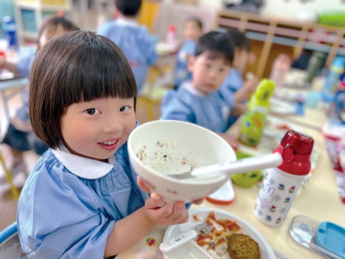 みたけ台幼稚園の自園給食の様子