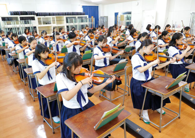 日本女子大学附属中学校・高等学校の授業風景