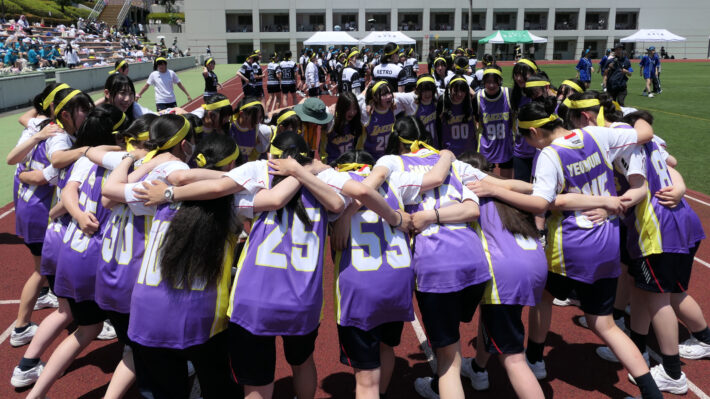 東京都稲城市にある駒沢学園女子中学校高等学校。体育祭の様子。