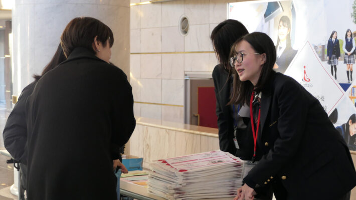 東京都稲城市にある駒沢学園女子中学校高等学校。学校活動の様子。