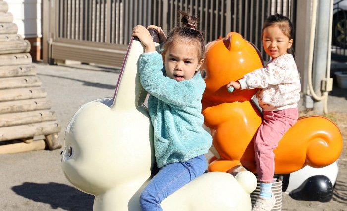 横浜市都筑区にあるすぎの森幼稚園。プレ保育の様子