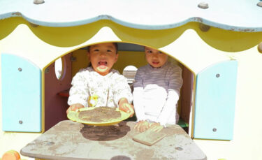 横浜市都筑区にあるすぎの森幼稚園。プレ保育の様子