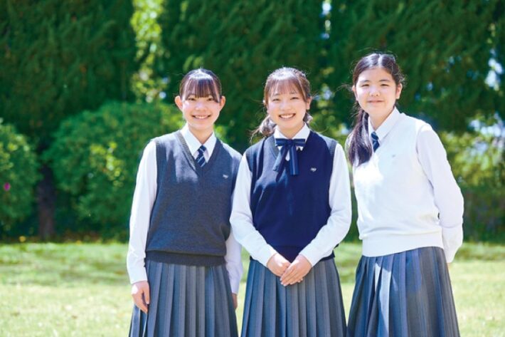 聖園女学院制服　新しい　制服図鑑