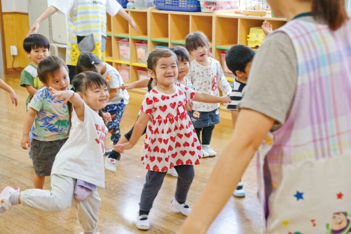 都筑ヶ丘幼稚園満３歳児クラスいちご組・ぶどう組・みかん組