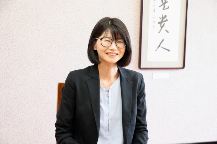 駒沢学園女子中学校・高等学校　中村 友恵先生