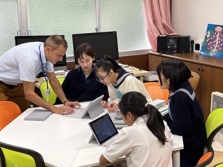 昭和女子大附属　昭和中学校・昭和高等学校の「イングリッシュルーム」