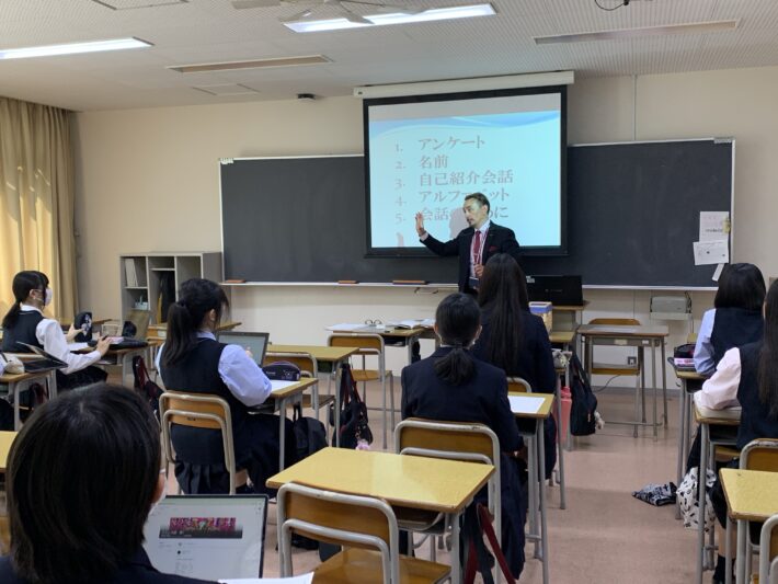 神田女学園中学高等学校　第二外国語の授業