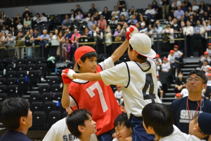 精華小学校の騎馬戦
