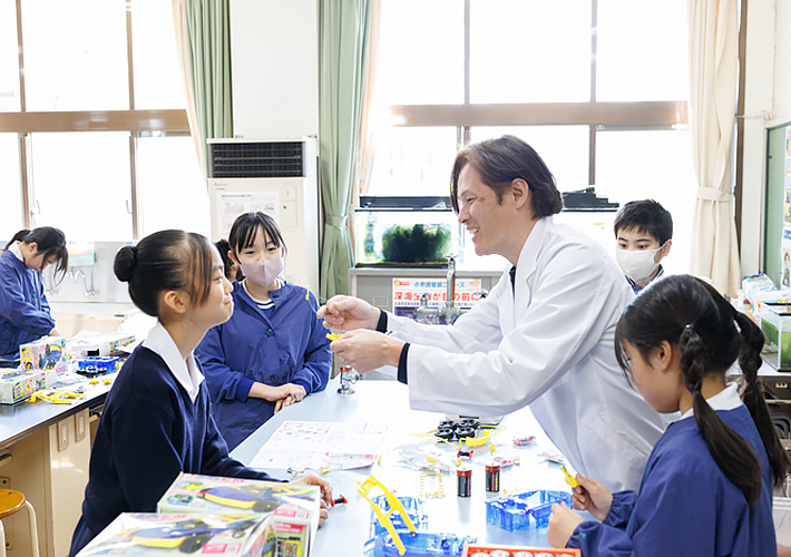 セシリア小学校の授業