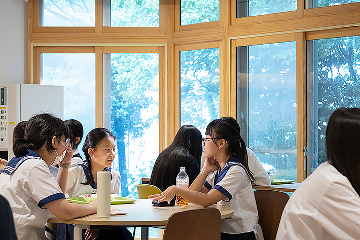 日本女子大学附属中学校・高等学校
