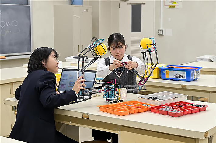 日本女子大学附属中学校・高等学校