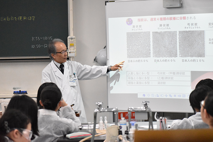清泉女学院中学高等学校