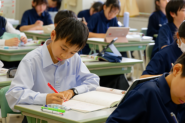 安田学園中学校・高等学校