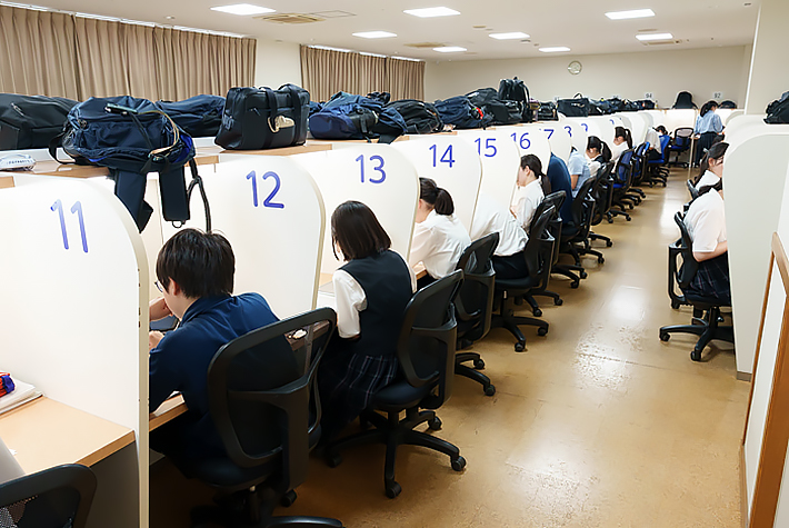 東京都市大学等々力中学校・高等学校