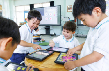 【2026森村学園初等部の学び】情報科「相手を想像する力」を育む、先進的なものづくり教育とは？