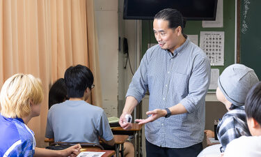 【2026特長ある学び】大事なのは人としての成長。自分の思いを表現するための対話型授業を展開する和光中学校の「英語Ⅱ」